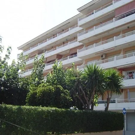 Apartment Tipo Estudio A 50m Del Mar, 4 Personas *